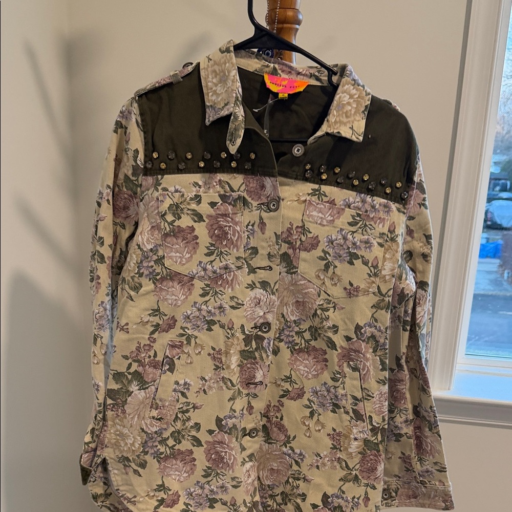 English Rose Floral Button Down Shirt - Olive and Cream